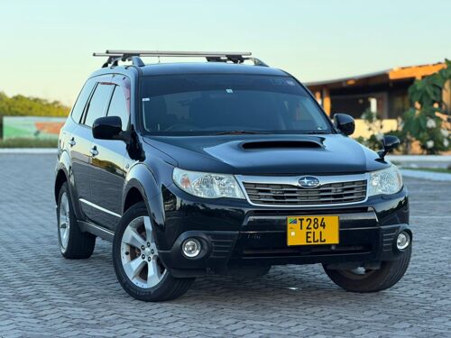 Subaru Forester Gari Nzuri 