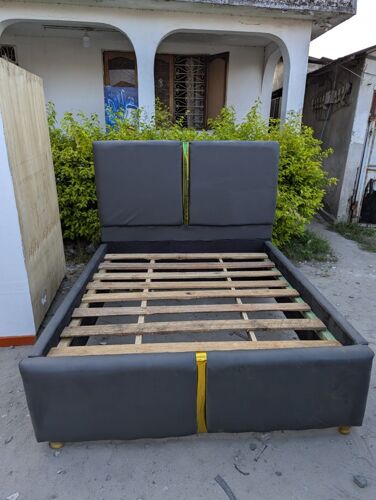 Bed Sofa size 5x6 