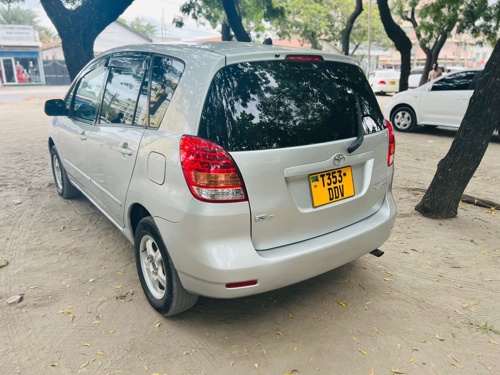 TOYOTA COROLLA SPACIO