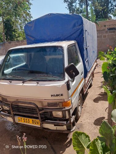Toyota town hiace engen 3y