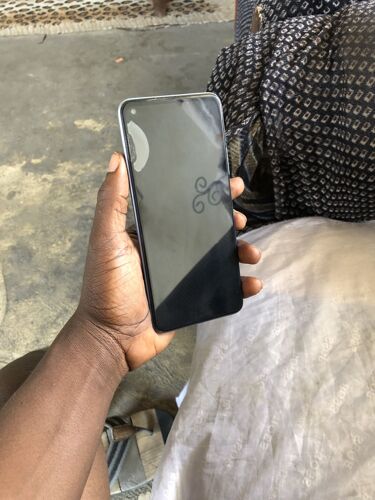 Infinix note 8i