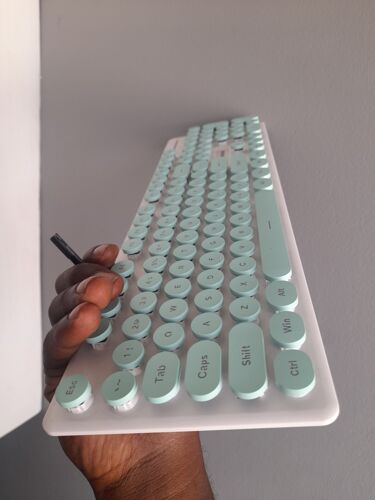 Professional wireless keyboard