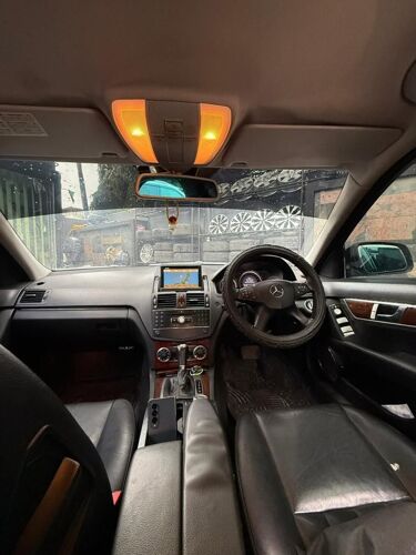 Mercedes benz C200 