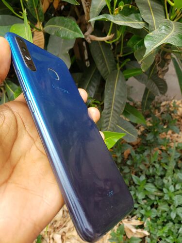 Infinix hot 8