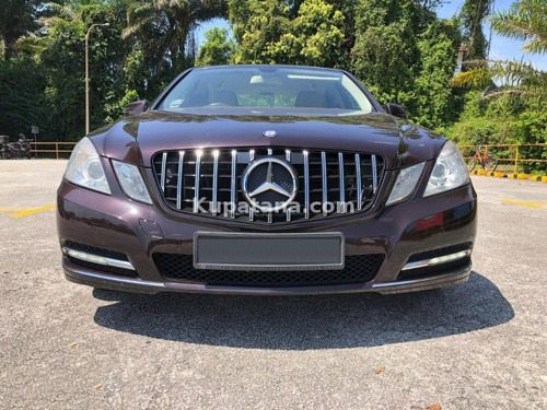 MERCEDES-BENZ  E200 7G-TRONIC