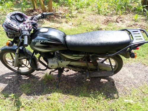 Boxer 125 used good condition