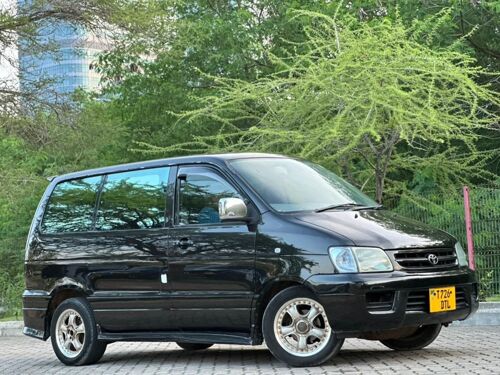 Toyota Noah SR40 DTL