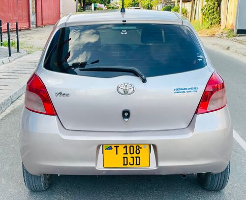 Toyota Vitz DJD 1290cc