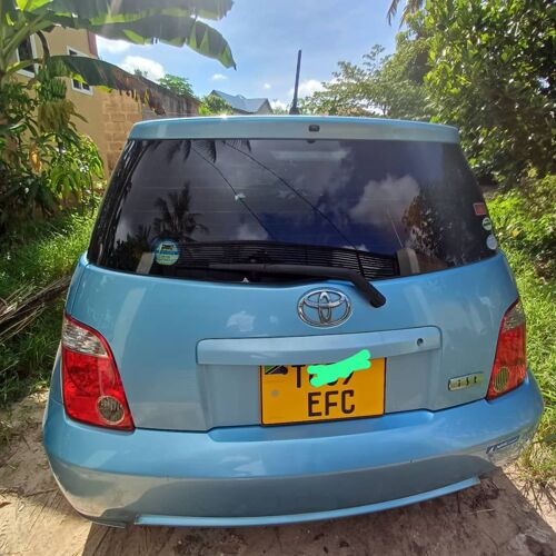 Toyota Ist cc 1290 full ac 