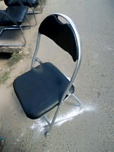 Folding chair