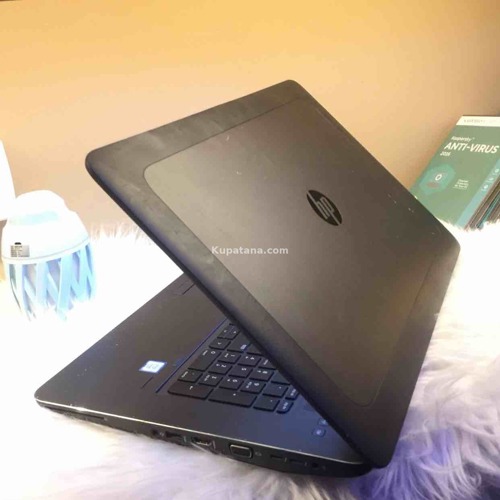 GAMING LAPTOP 8GB DEDICATED