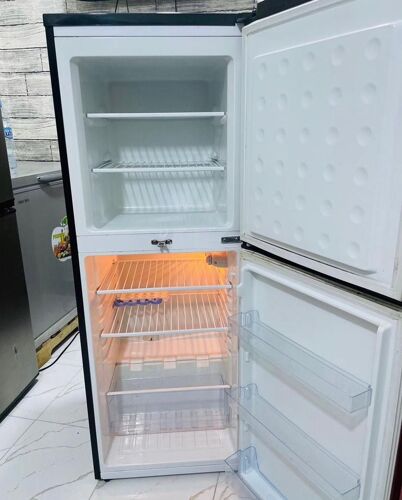 Boss fridge 200L