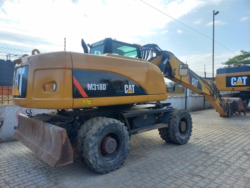 Tyre Excavator CAT M318D