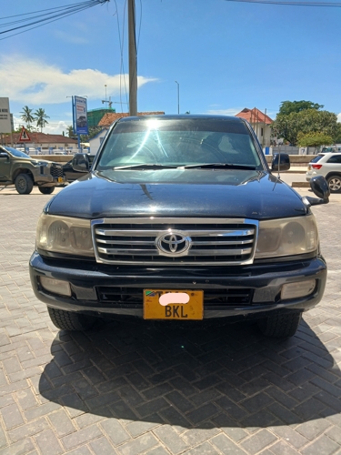 TOYOTA LANDCRUISER INAUZWA