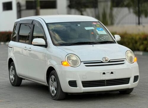 NAUZA TOYOTA SIENTA MPYA 