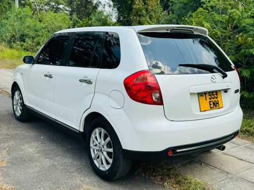NAUZA MAZDA VERISSA 