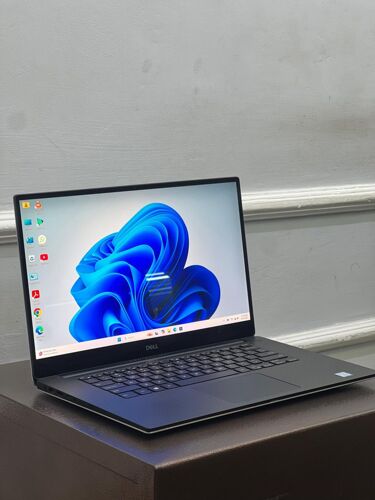 DELL PRECISION 5540, 