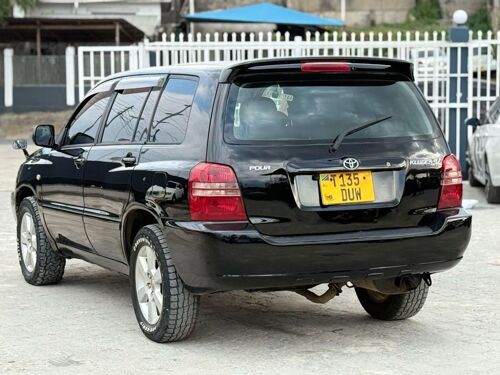 NAUZA TOYOTA KLUGER MPYA 