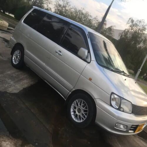 Noah old sr40 inauzwa