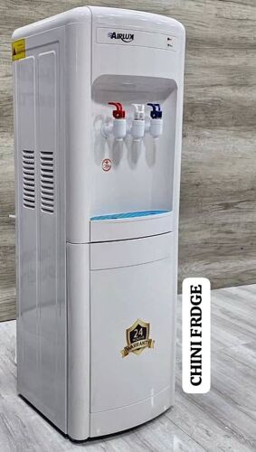 Water dispenser 