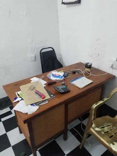 OFFICE AND STUDY TABLE 