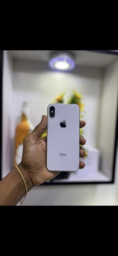 I Phone X 64