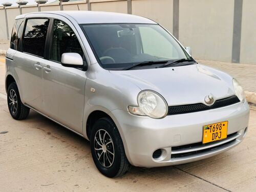 TOYOTA SIENTA ON SALE