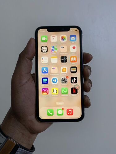 iPhone 11Plain GB 128