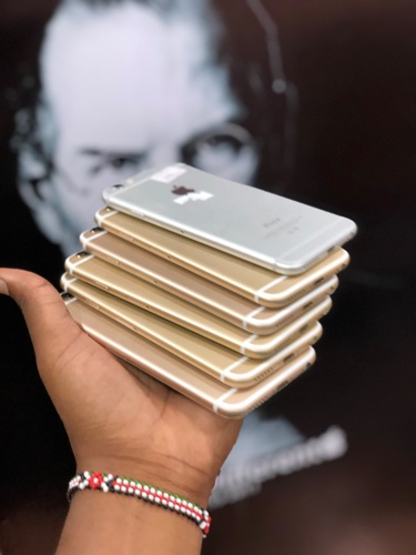 iphone 6plain Used