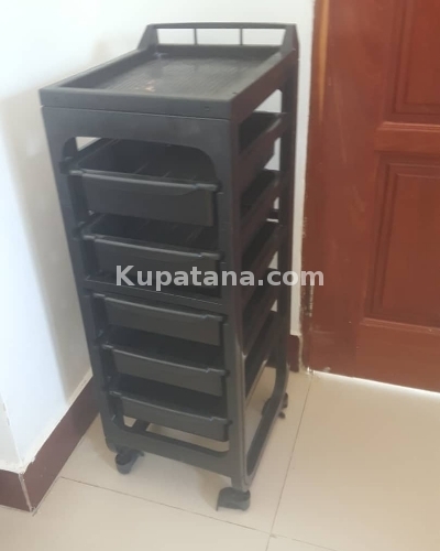 TRAY YA OFISINI AU SALUNI