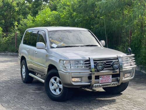 TOYOTA LANDCRUISER VX