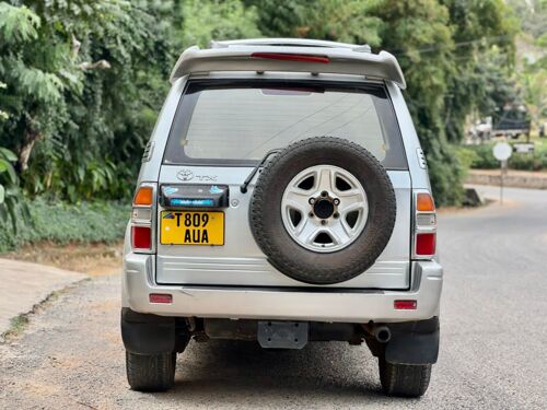 Prado mchaga dzel ipo mwanza