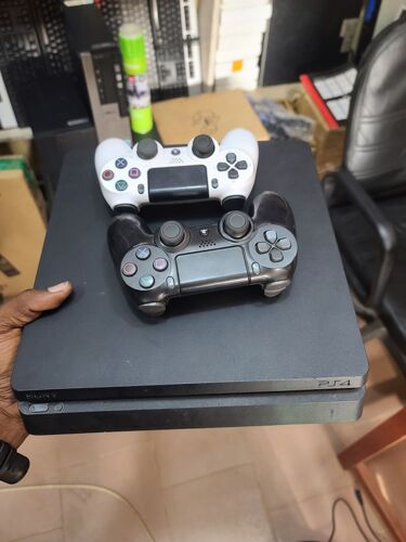 Ps4 slim version 11.00 comple