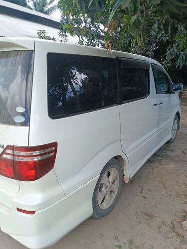 Toyota alphard 2006