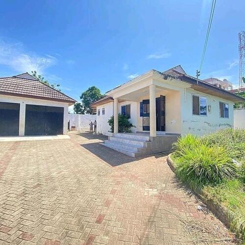 STAND ALONE FOR RENT MBEZIBEACH CHIN