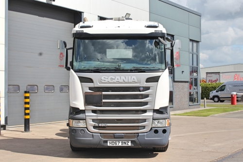 SCANIA R490 6X2 TRACTOR UNIT