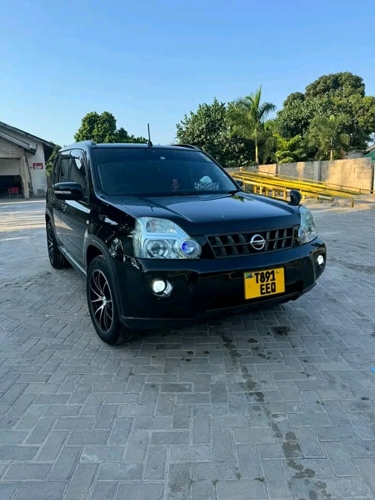 Nissan extrail