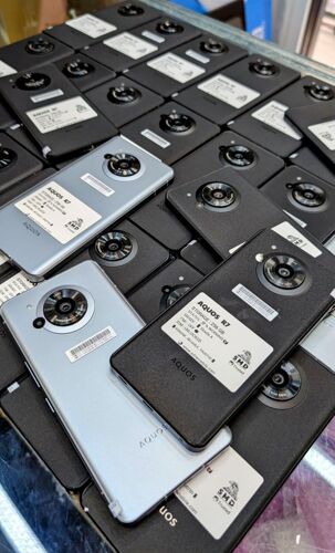 Aquos R  7 GB 128