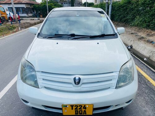 Toyota ist | Kupatana