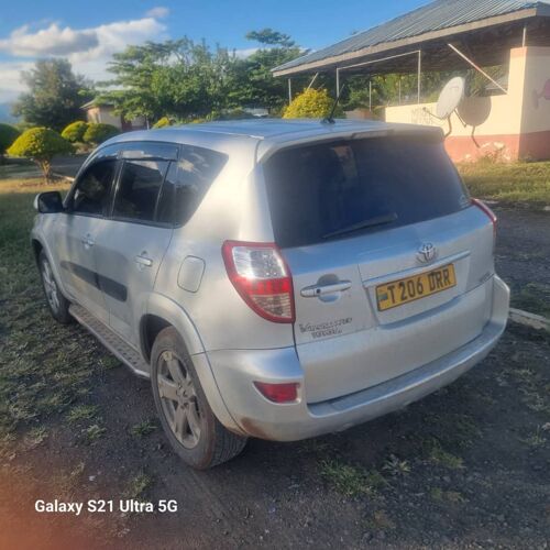 Toyota rav4 engine diesel 