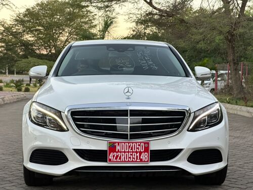 2015 Mercedes Benz C Class 