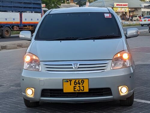 NAUZA TOYOTA RAUM MPYA 