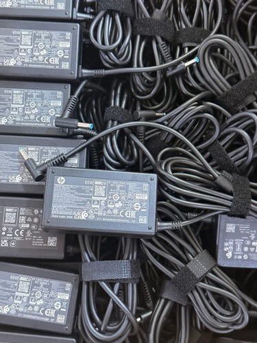 Laptop adapter 