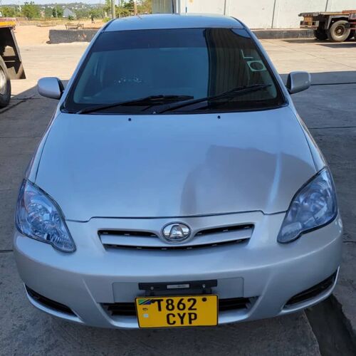 Toyota runex 
