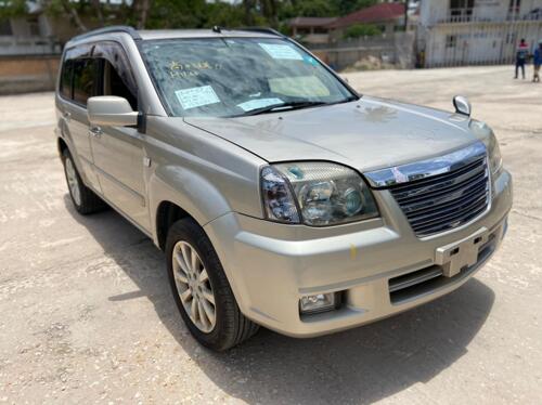 Nissan X-Trail Axis 2004