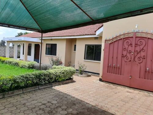 4bedr.house for rent at njiro