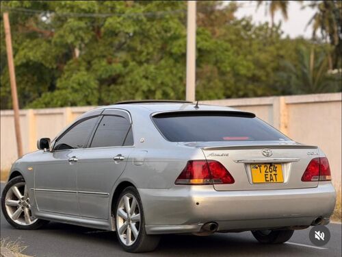 Toyota Crown Athlete EAT