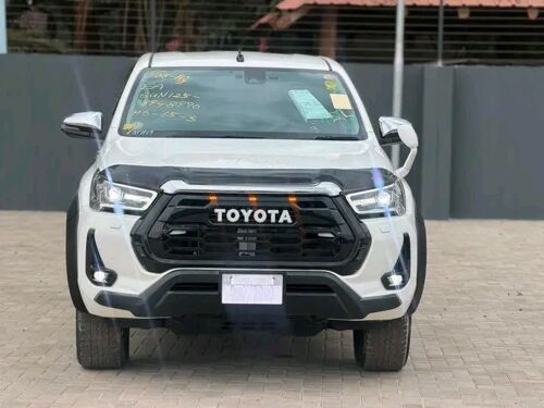 HILUX BEI ML55 IPO SOKONI 