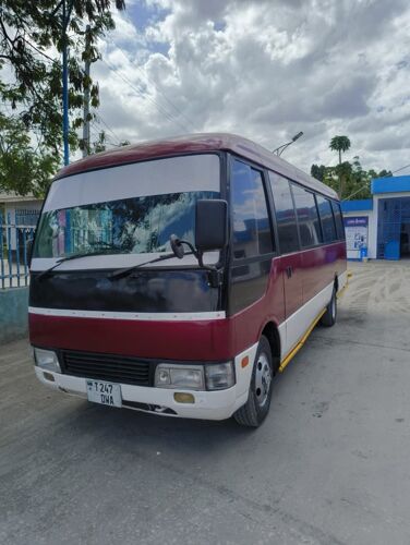 Mitsubishi Rosa bus 4d35