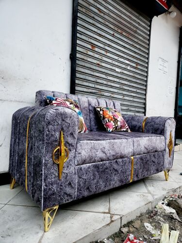 SOFA CLASSIC SANA MPYA SITI 2